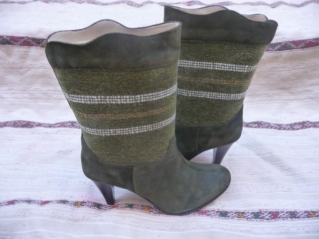 New Short Kilim Boots Size 40